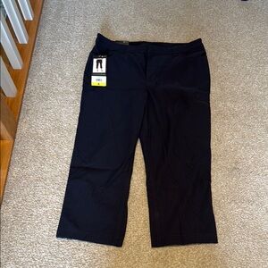 Eddie Bauer Black Tech Capris Casual Style